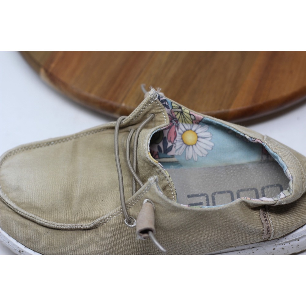Hey Dude Wendy Floral Beige Casual Loafers Lightweight Shoes Womens Size 7 - Picture 7 of 8